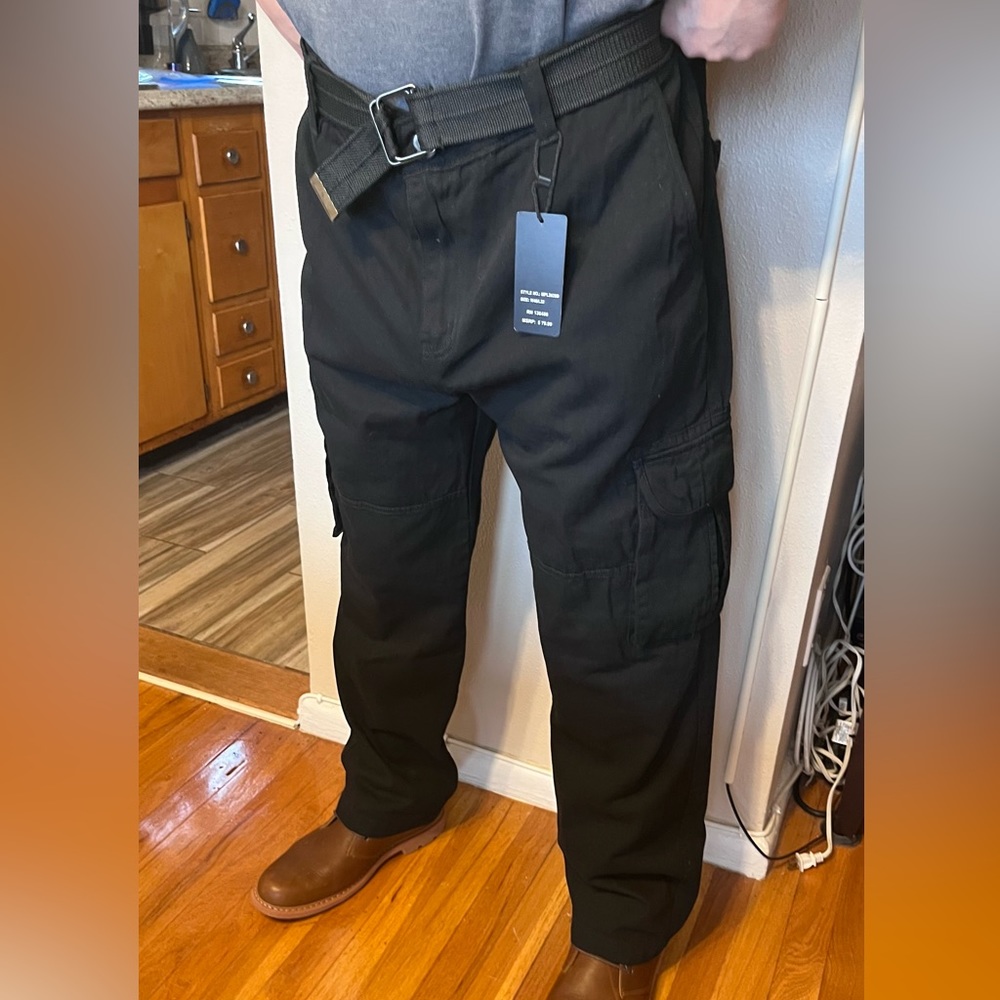 Black cargo pants size 40/32
